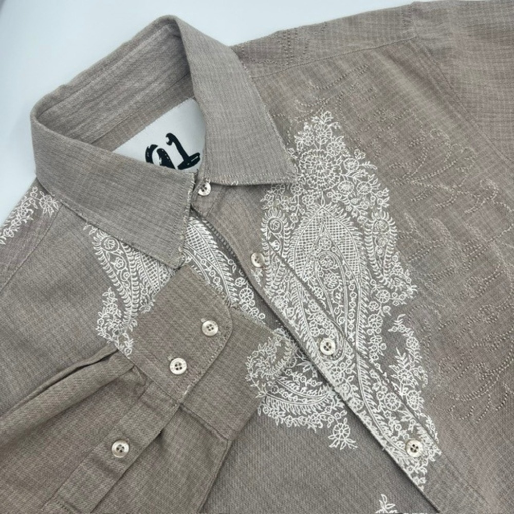 191 Unlimited Men's Large Long Sleeve‎ Button Down Paisley Pattern Shirt